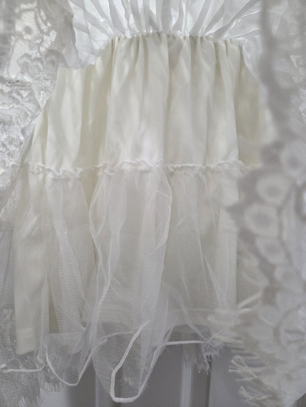 LIZ LISA Lamé Pleated Skirt - Picture 3 of 7